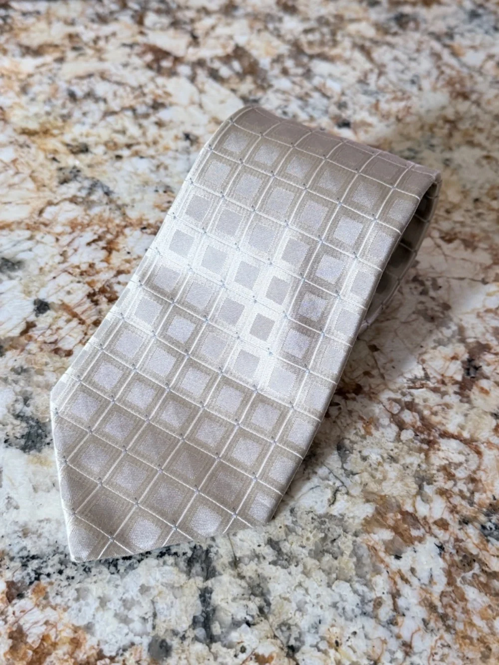 5 for $15 🌸 CALVIN KLEIN | Gold Box Pattern 100% Silk Tie for Men